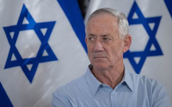 Minister Benny Gantz attends a press conference at the Ministry of Defense in Tel Aviv, November 22, 2023. (Chaim Goldberg/Flash90)