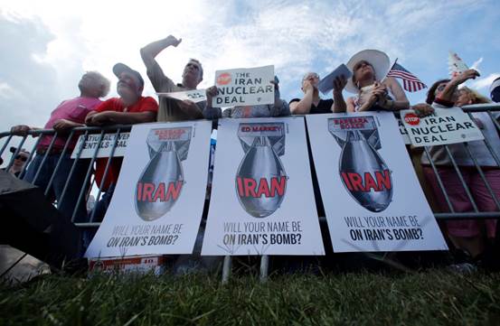RALLYING AGAINST the Iran nuclear deal on Capitol Hill in Washington, 2015. (photo credit: JONATHAN ERNST / REUTERS)