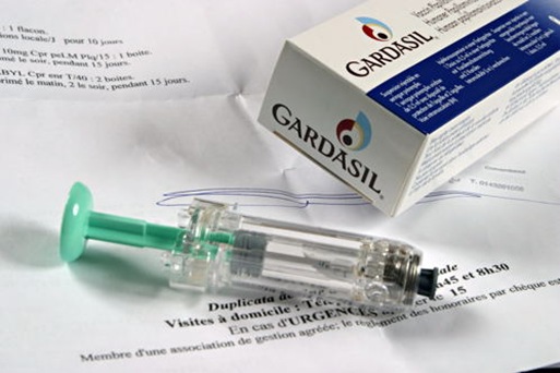 http://www.vaccines.news/wp-content/uploads/sites/42/2016/02/hpv-vaccine.jpg